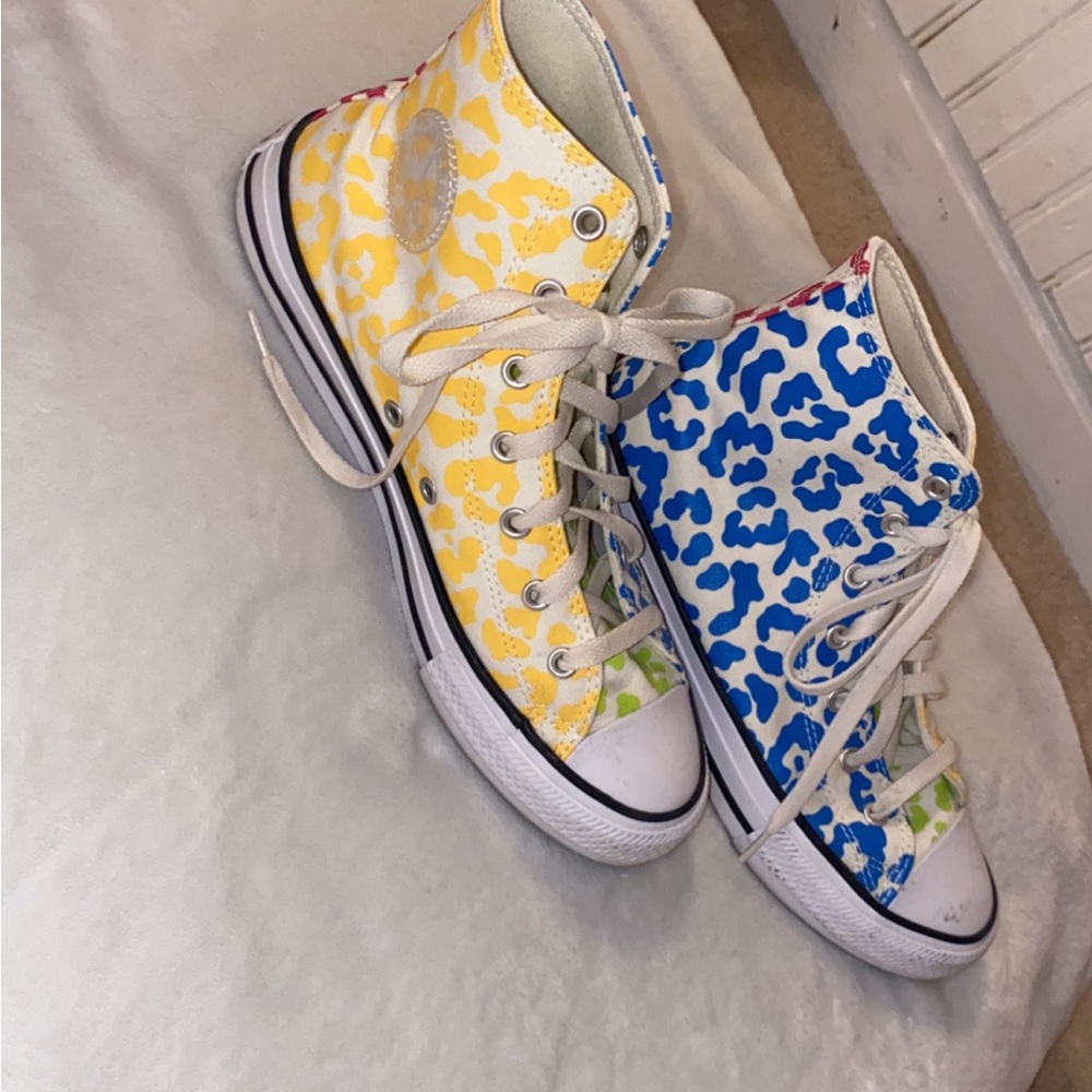 Cheetah print converse
